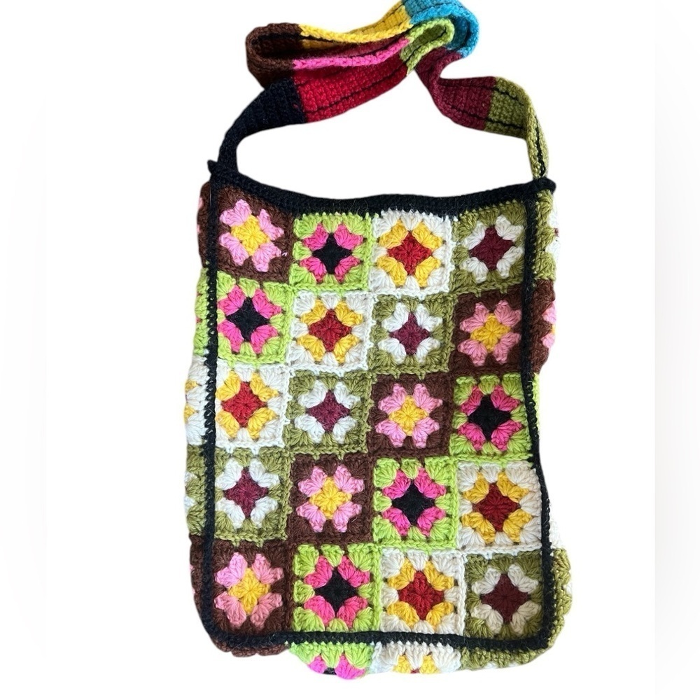 Crocheted ladies tote very good condition colorful lined with Velcro fasten